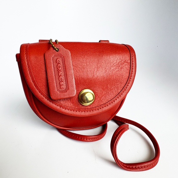 Vintage Coach Mini Bag Belt Bag Crossbody #9826 Messenger Red Leather USA - Picture 7 of 13